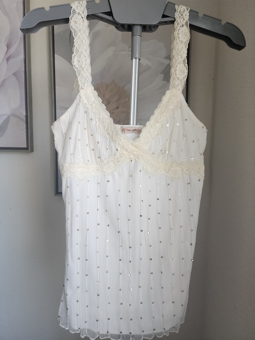 Ivory Lace Trim Sequin Camisole Tank
